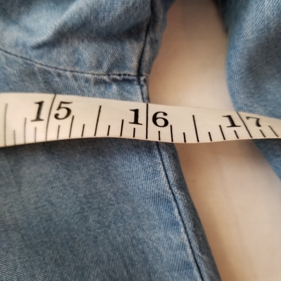 Harper Heritage Small Blue Chambray Smocked Top - Picture 6 of 11